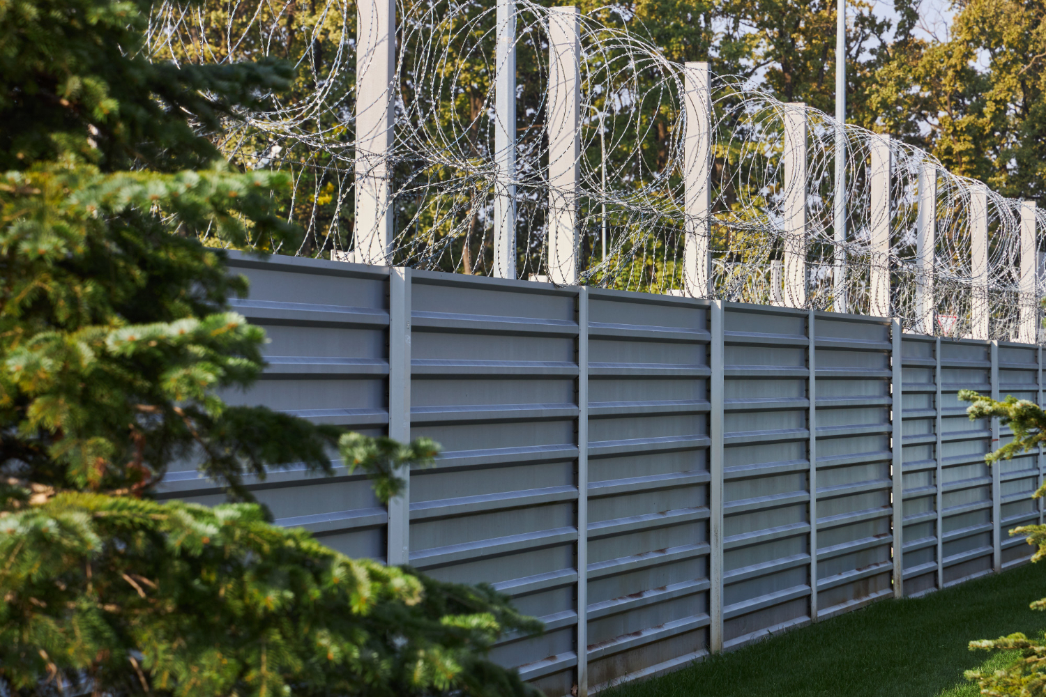 aluminum fencing